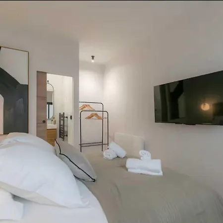 Stunning - 4br 8p - Gare De L'est Appartement