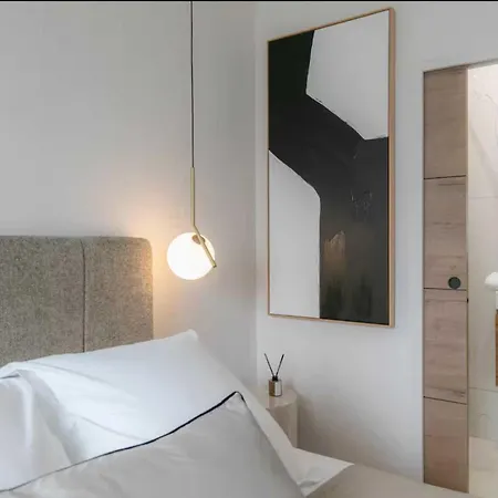 Appartement Stunning - 4br 8p - Gare De L'est *