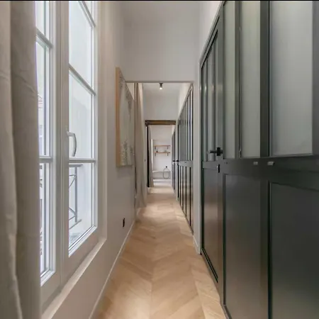 Stunning - 4br 8p - Gare De L'est Appartement Parijs