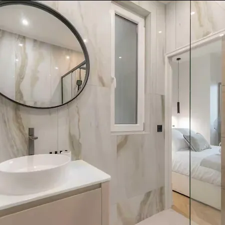 Appartement Stunning - 4br 8p - Gare De L'est